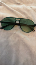 Green Aviator Sunglasses with Gradient Lenses and Black Frame for Men and Women