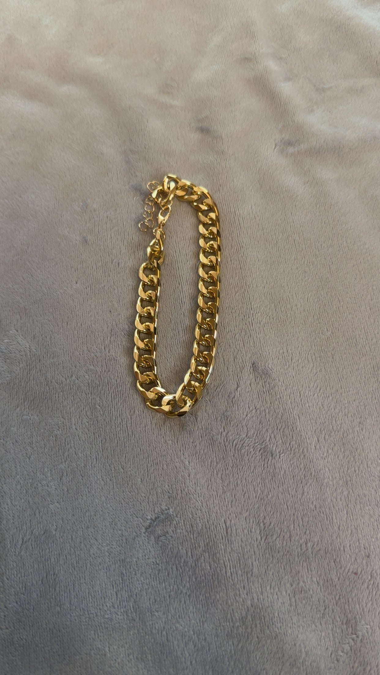 Gold Cuban anklet